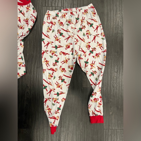 Pottery Barn Kids matching Elf on the Shelf family PJs size L - Picture 4 of 4